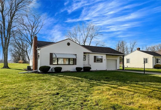 5838 Harter Home Drive, Akron, OH 44319