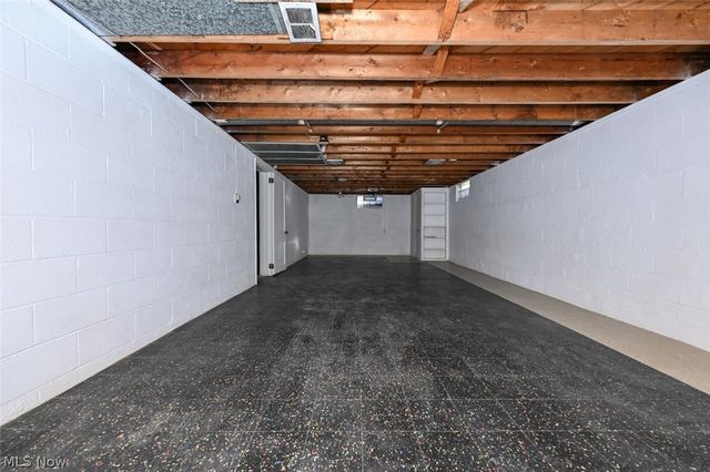 5838 Harter Home Drive, Akron, OH 44319