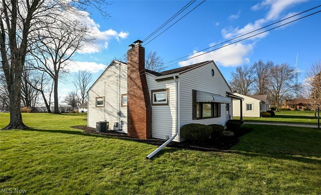 5838 Harter Home Drive, Akron, OH 44319