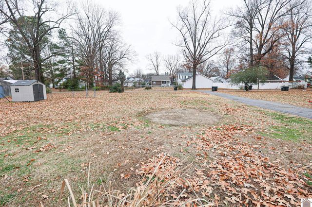 2605 Adams Street, Paducah, KY 42003