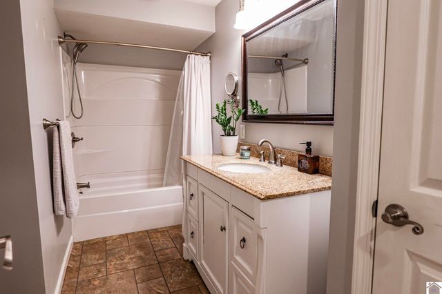 2605 Adams Street, Paducah, KY 42003