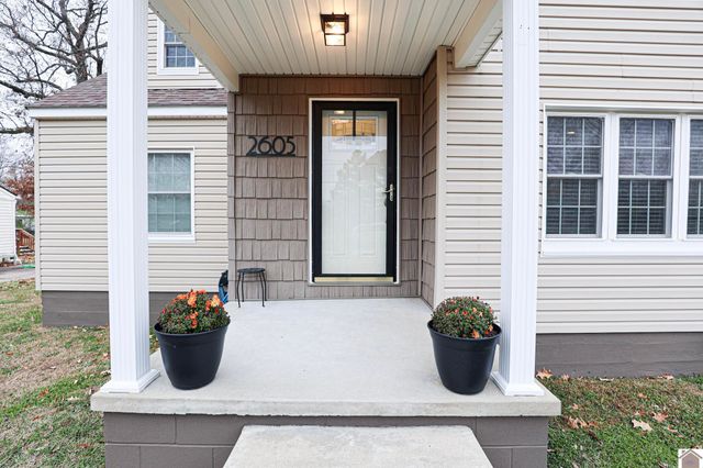 2605 Adams Street, Paducah, KY 42003