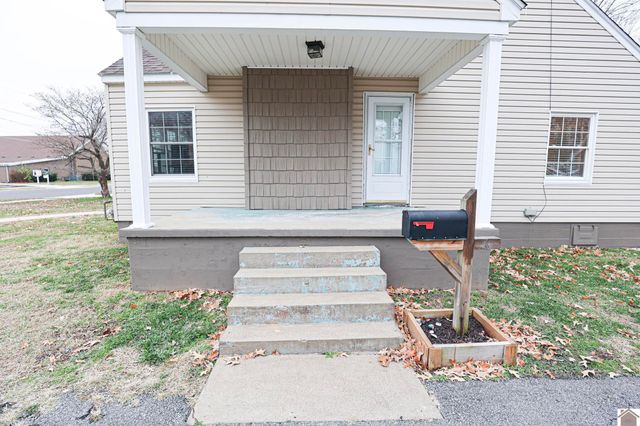 2605 Adams Street, Paducah, KY 42003