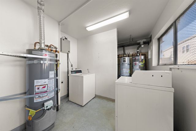 2216 23rd St, Oakland, CA 94606