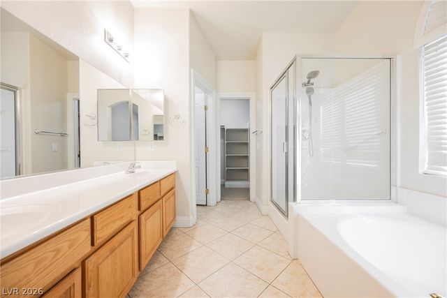 2467 Vegas Vic Street, Henderson, NV 89002