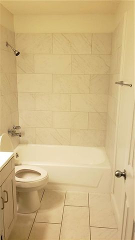 2416 Lost River Road, Mobile, AL 36605