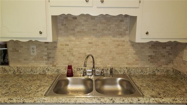 2416 Lost River Road, Mobile, AL 36605