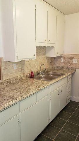 2416 Lost River Road, Mobile, AL 36605