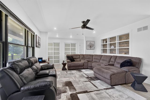18167 W Austin Road, Manchester, MI 48158