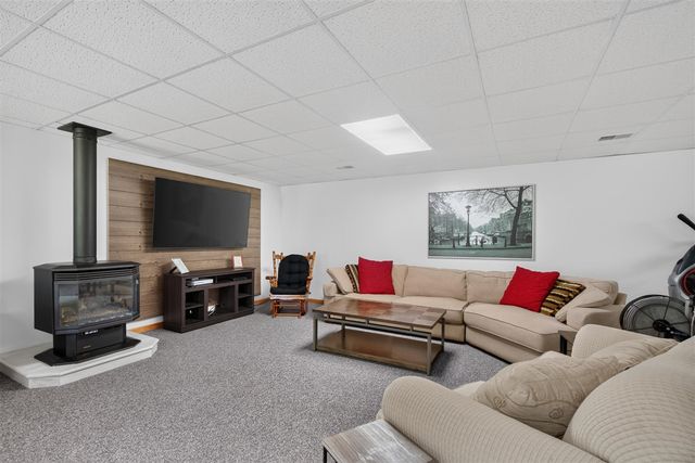 18167 W Austin Road, Manchester, MI 48158