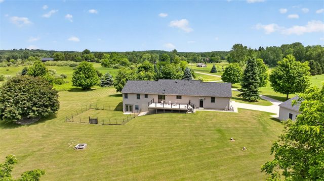 18167 W Austin Road, Manchester, MI 48158