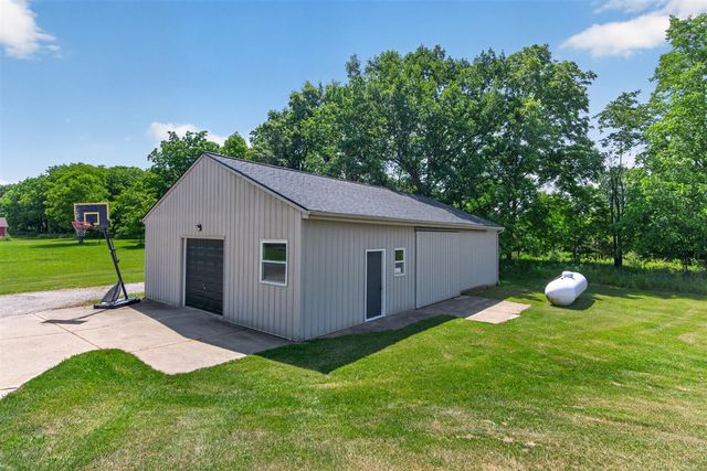 18167 W Austin Road, Manchester, MI 48158