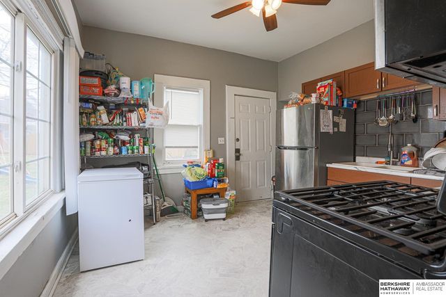 4323 Grant Street, Omaha, NE 68111