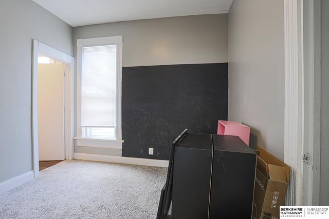 4323 Grant Street, Omaha, NE 68111