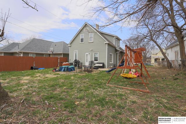 4323 Grant Street, Omaha, NE 68111