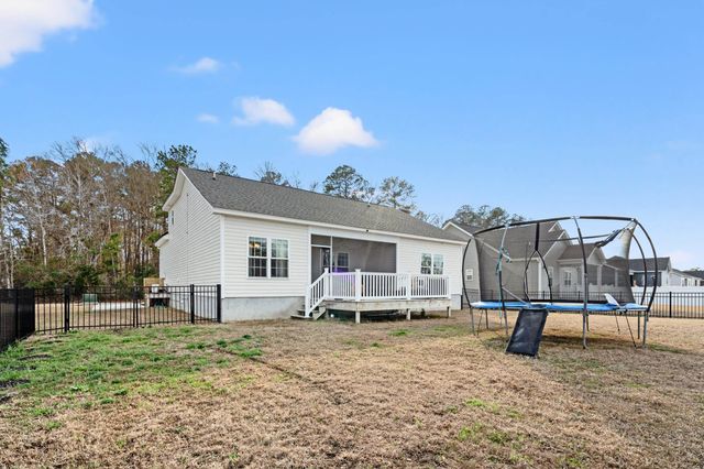 380 Rose Ave., Georgetown, SC 29440