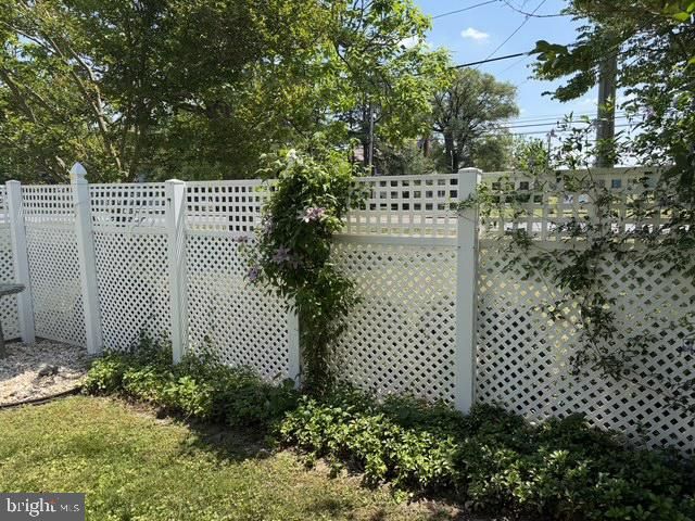 2 MURRAYS LN, Georgetown, DE 19947