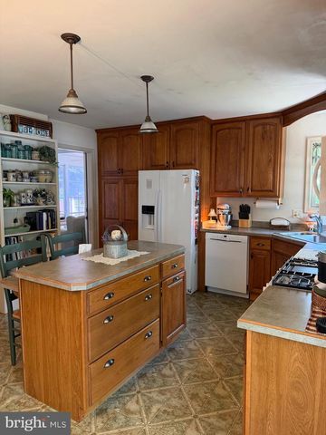 2 MURRAYS LN, Georgetown, DE 19947