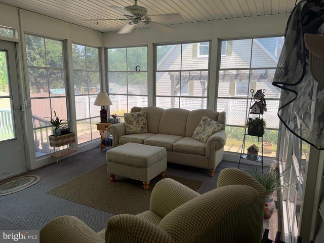 2 MURRAYS LN, Georgetown, DE 19947