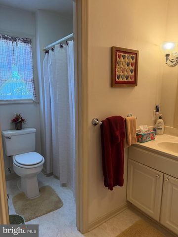 2 MURRAYS LN, Georgetown, DE 19947