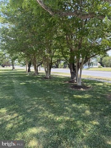 2 MURRAYS LN, Georgetown, DE 19947
