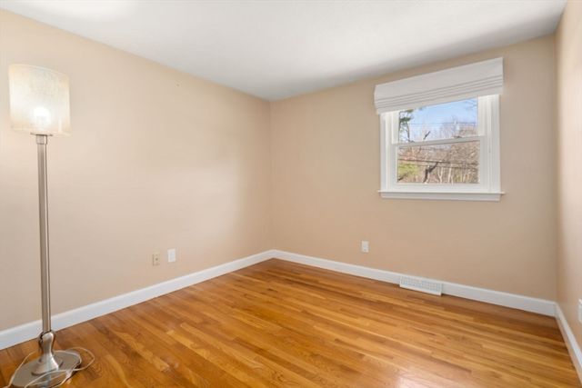 142 Mill St, Natick, MA 01760