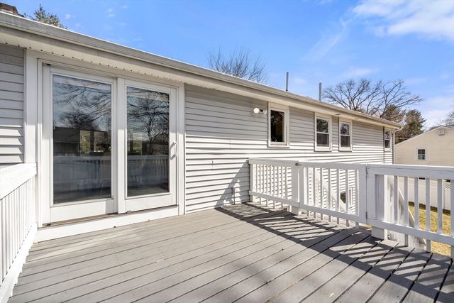 142 Mill St, Natick, MA 01760