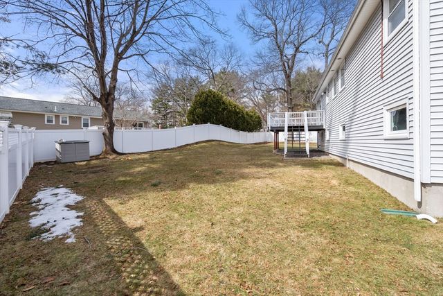 142 Mill St, Natick, MA 01760