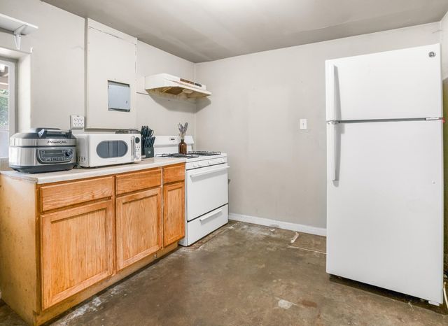 910 Marcia Ave, Yuba City, CA 95991