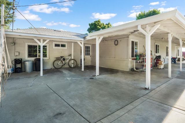 910 Marcia Ave, Yuba City, CA 95991