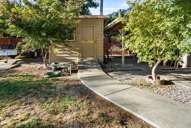 910 Marcia Ave, Yuba City, CA 95991