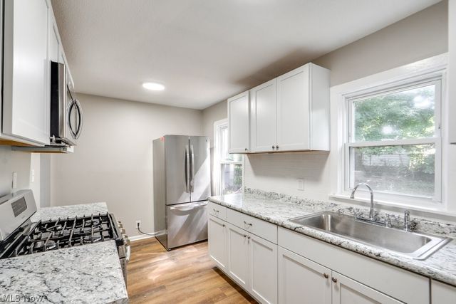 821 Cree Avenue, Akron, OH 44305