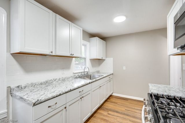 821 Cree Avenue, Akron, OH 44305
