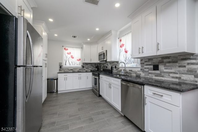 827 Lincoln Ave, Manville Boro, NJ 08835