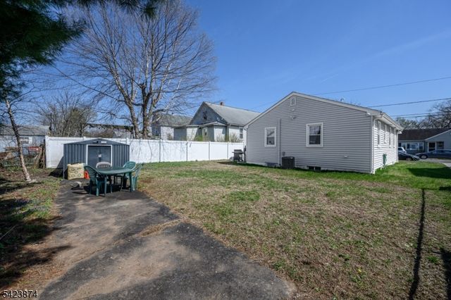 827 Lincoln Ave, Manville Boro, NJ 08835