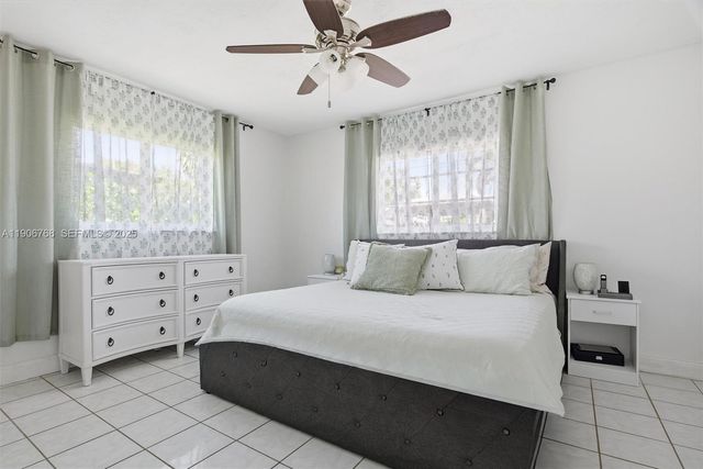 7511 Taylor Street, Hollywood, FL 33024