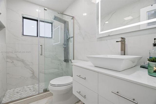 7511 Taylor Street, Hollywood, FL 33024