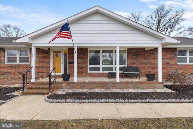 1705 CLOVER AVENUE, Vineland, NJ 08361