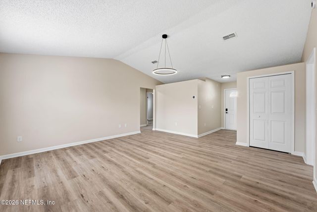 1565 KINGFISHER Boulevard, Orange Park, FL 32065