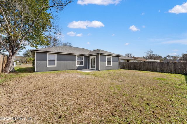 1565 KINGFISHER Boulevard, Orange Park, FL 32065