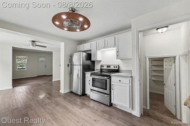 6261 Andersonville Road, Waterford, MI 48329