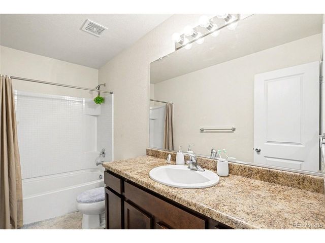 47373 Lily Ave, Bennett, CO 80102