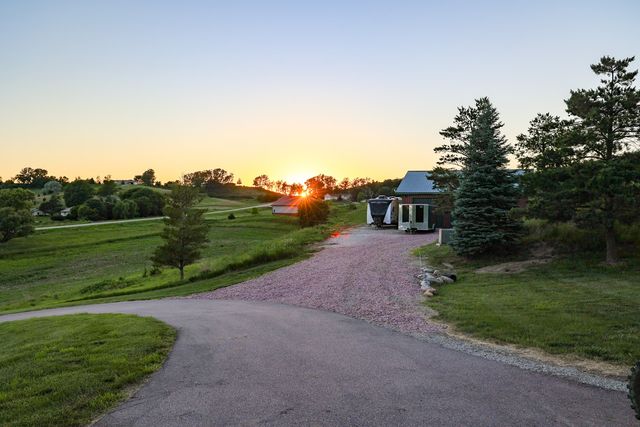 33086 K-18 south Road, Sioux City, IA 51108