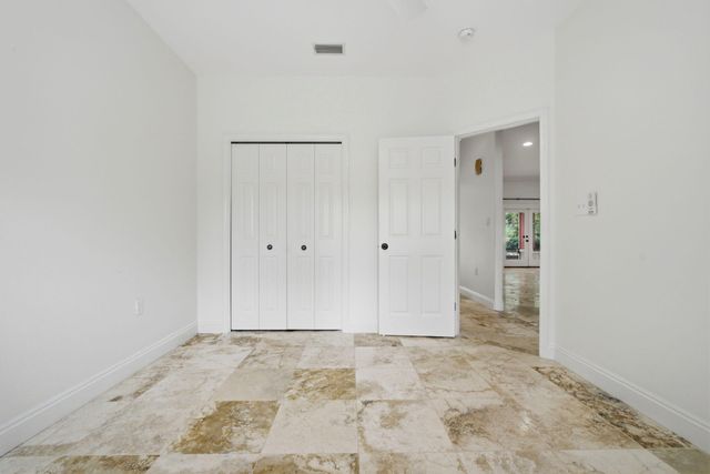 9643 Bone Bluff Drive, Navarre, FL 32566