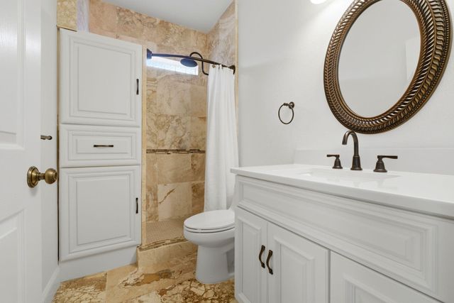 9643 Bone Bluff Drive, Navarre, FL 32566