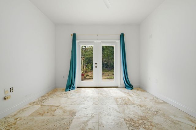 9643 Bone Bluff Drive, Navarre, FL 32566