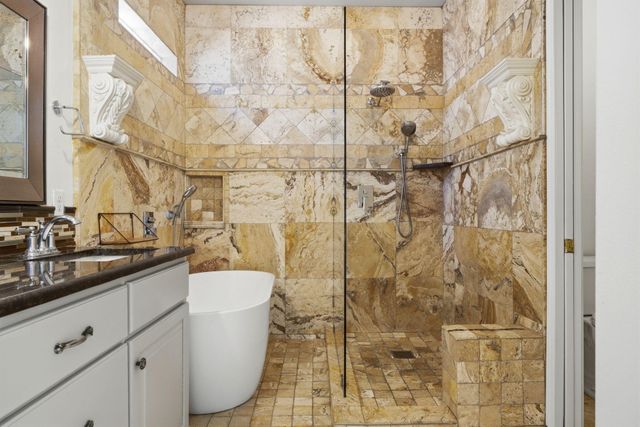 9643 Bone Bluff Drive, Navarre, FL 32566