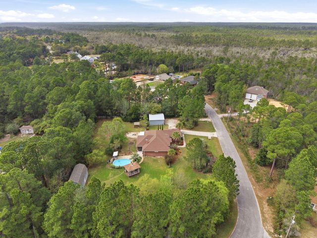 9643 Bone Bluff Drive, Navarre, FL 32566