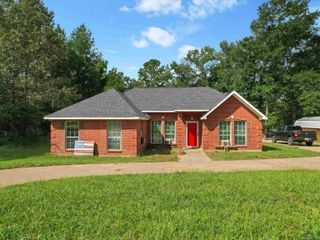 5984 Eastwood, Gilmer, TX 75645