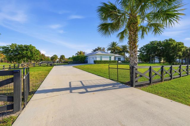 9301 154th Road N, Jupiter, FL 33478
